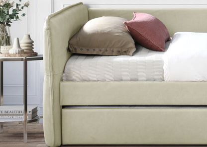 Daybed With a Trundle