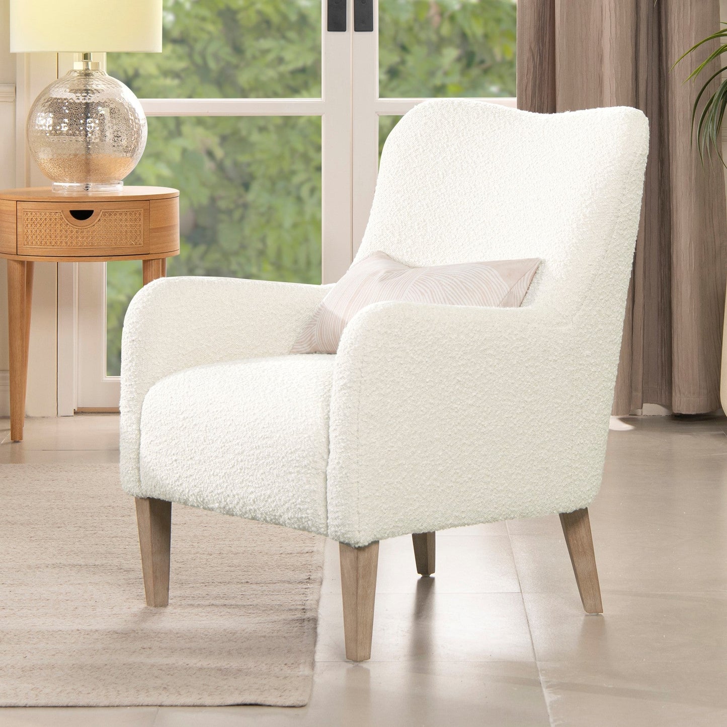 Nimbus 27.5" Curved Accent Chair